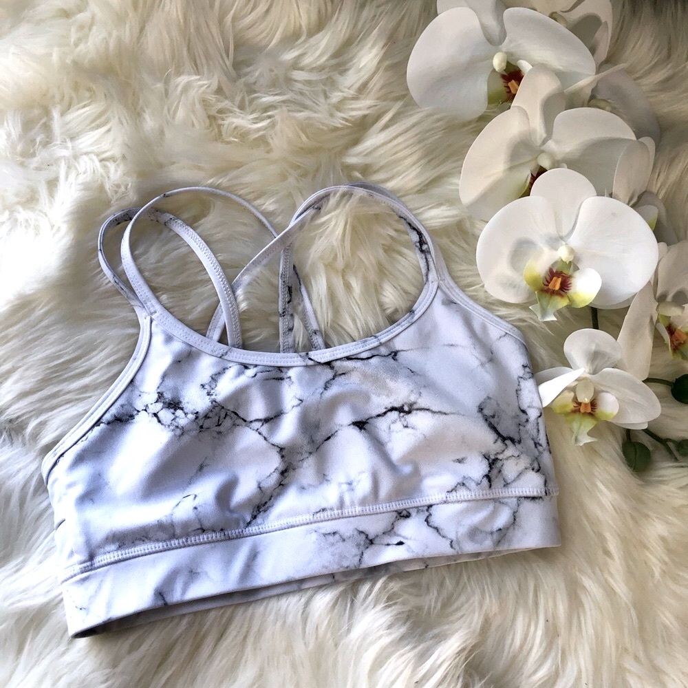 Buffbunny marble bra 🤍